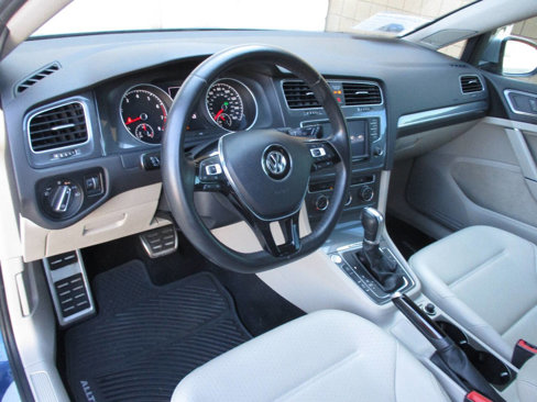 Used 2017 Volkswagen Golf Alltrack SE image 53