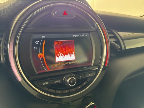 Used 2019 MINI Cooper 2-Door Hardtop image 17