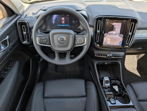 New 2026 Volvo XC40 B4 Plus w/ Protection Package Premier image 28