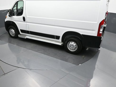 Used 2023 RAM ProMaster 2500 image 39
