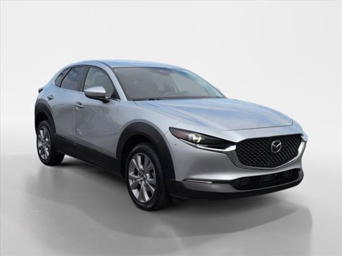Used 2020 MAZDA CX-30 FWD w/ Select Package image 2