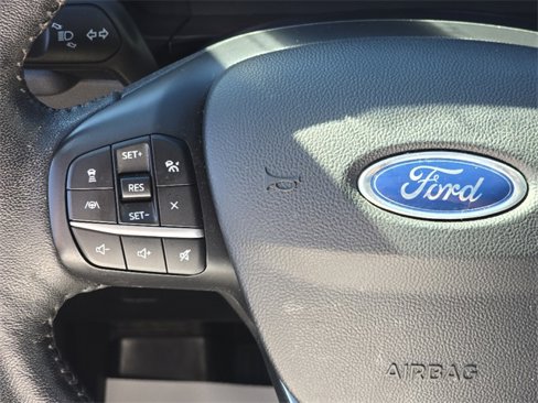 Used 2020 Ford Escape Titanium w/ Titanium Premium Package 2.0 image 18