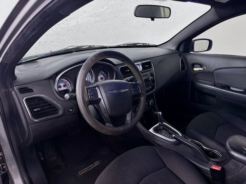 Used 2012 Chrysler 200 LX image 9