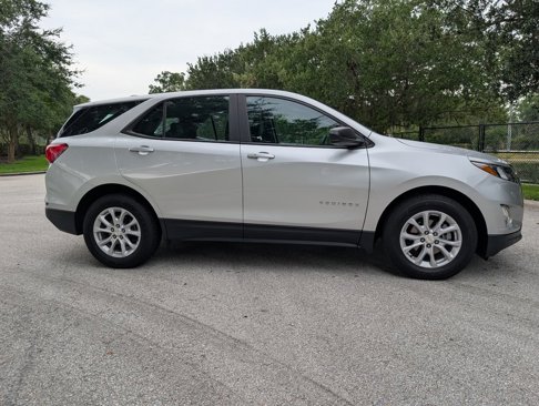 Used 2020 Chevrolet Equinox LS image 10