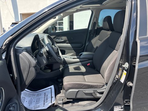 Used 2018 Honda HR-V EX image 12