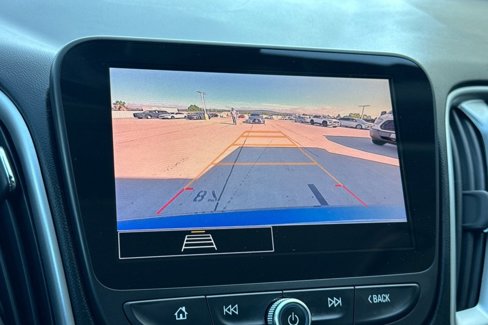 Used 2024 Chevrolet Malibu LT image 16
