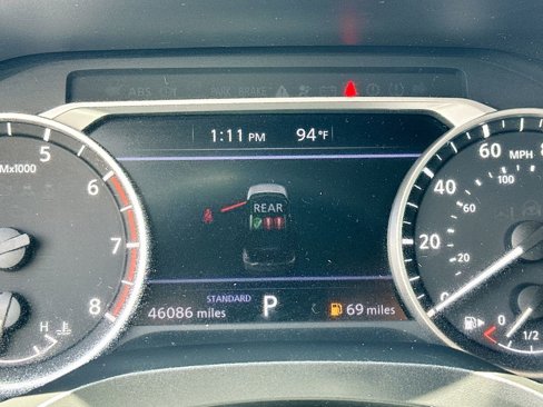Used 2023 Nissan Rogue S image 13