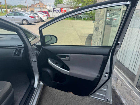 Used 2015 Toyota Prius Four image 21