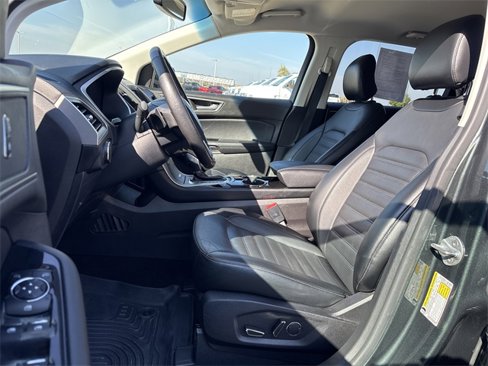 Used 2015 Ford Edge SEL w/ Equipment Group 201A image 9