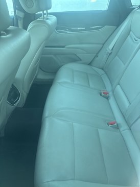 Certified 2013 Cadillac XTS Luxury image 9