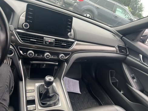 Used 2019 Honda Accord Sport image 25