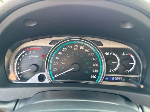 Used 2013 Toyota Venza XLE image 19