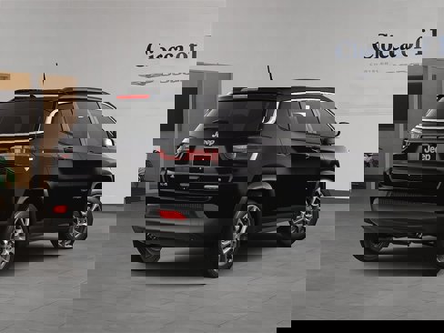 New 2024 Jeep Compass Latitude w/ Sun and Sound Group image 5