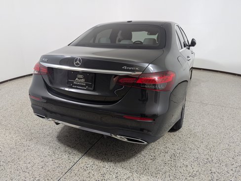 Used 2021 Mercedes-Benz E 450 4MATIC Sedan image 5