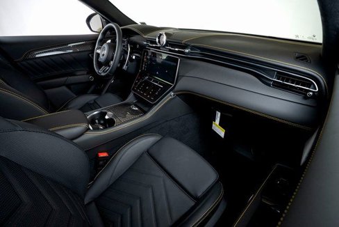 Used 2024 Maserati Grecale Modena image 24