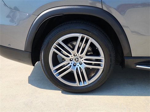 Used 2020 Mercedes-Benz GLS 450 4MATIC image 9