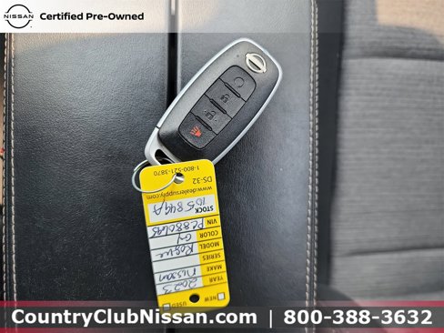 Certified 2023 Nissan Rogue SV image 32