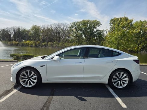 Used 2020 Tesla Model 3 Performance image 12