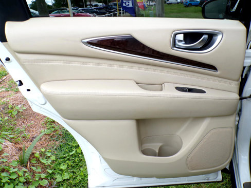 Used 2013 INFINITI JX35 FWD w/ Premium Pkg image 41