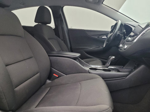 Used 2018 Chevrolet Malibu LT w/ Driver Confidence Package image 21