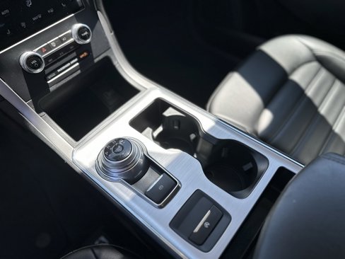 Used 2022 Ford Edge SEL image 21
