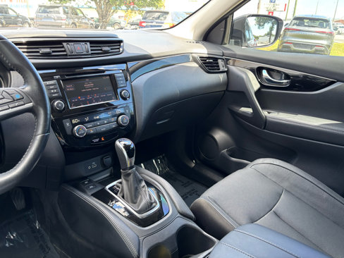 Used 2019 Nissan Rogue Sport SL w/ Premium Package image 13