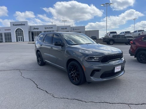 Used 2023 Dodge Durango GT image 3