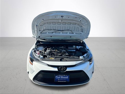 New 2026 Toyota Corolla LE image 5