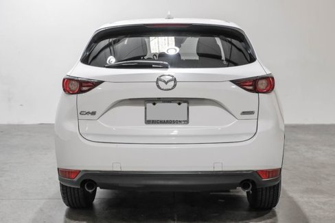 Used 2017 MAZDA CX-5 Touring image 10