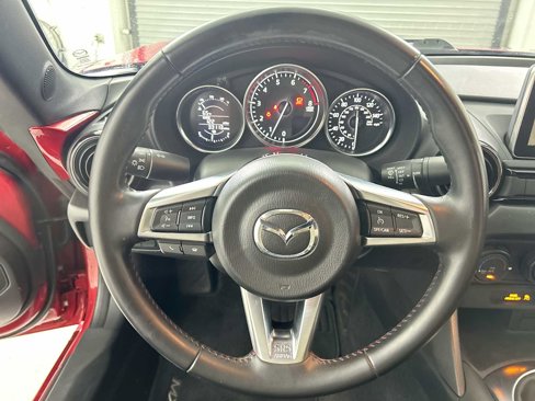Used 2016 MAZDA MX-5 Miata Club w/ Brembo/BBS Package image 11