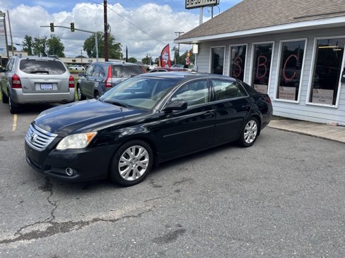 Used 2008 Toyota Avalon XL image 2