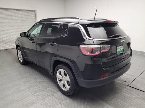 Used 2020 Jeep Compass Latitude w/ Premium Lighting Group image 5