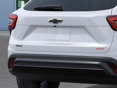 New 2025 Chevrolet Trax RS w/ Driver Confidence Package image 14