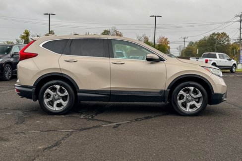 Used 2017 Honda CR-V EX image 2
