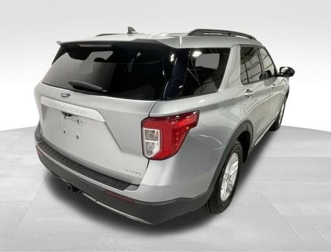 Used 2021 Ford Explorer XLT w/ Equipment Group 202A image 11