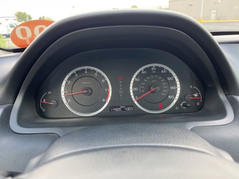 Used 2010 Honda Accord EX-L image 17
