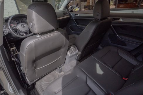 Used 2018 Volkswagen Golf Alltrack SE image 18