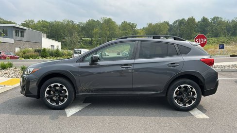 Certified 2021 Subaru Crosstrek 2.0i Premium w/ Moonroof Package image 6