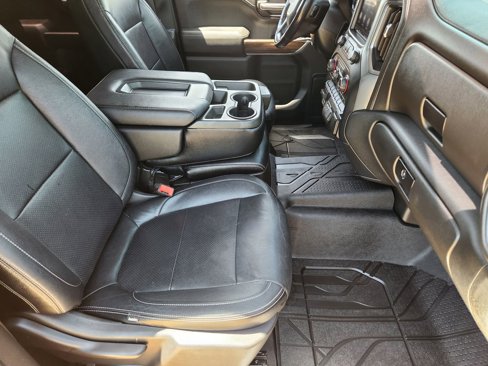 Used 2019 Chevrolet Silverado 1500 LT w/ Texas Edition image 19