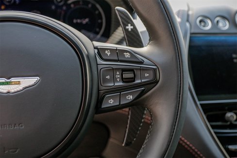 Used 2024 Aston Martin DBX 707 image 23