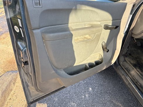 Used 2013 Chevrolet Silverado 1500 W/T image 8