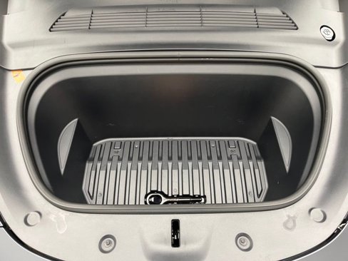 Used 2023 Tesla Model Y Performance image 39