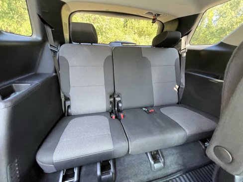Used 2019 Chevrolet Traverse LT image 16