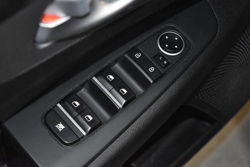Used 2023 Kia Forte LXS image 5