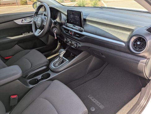 Certified 2024 Kia Forte LXS w/ LXS Technology Package image 12