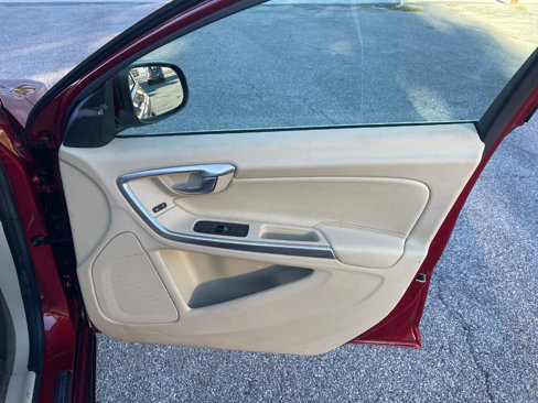 Used 2015 Volvo V60 T5 Premier Plus image 23