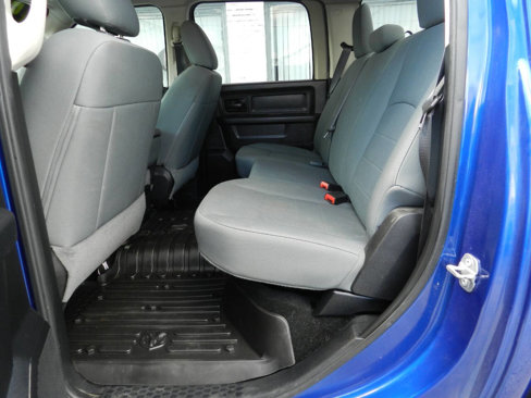Used 2015 RAM 1500 Express image 10