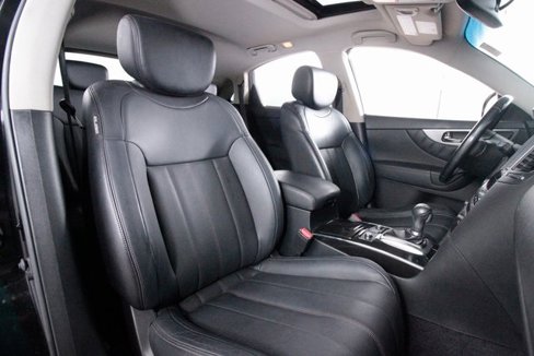 Used 2017 INFINITI QX70 AWD w/ Premium Package image 26
