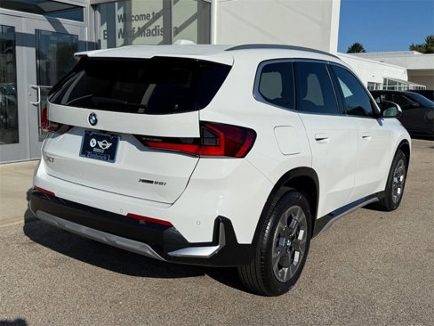 New 2026 BMW X1 xDrive28i w/ Convenience Package image 3