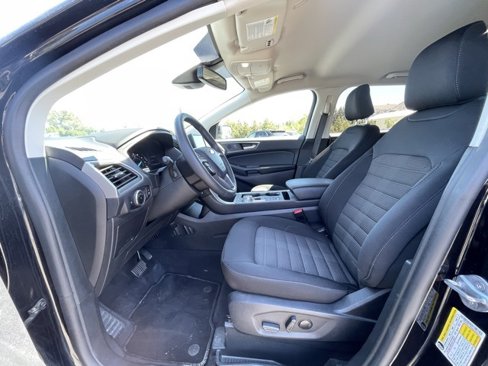 Used 2024 Ford Edge SEL w/ Convenience Package image 7